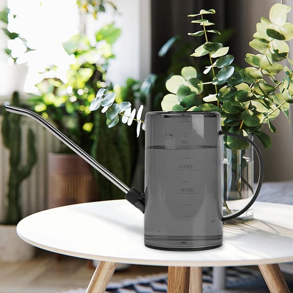 Vandkande i plast - med lang tud - 1/4 gallon - 34 oz - grå
