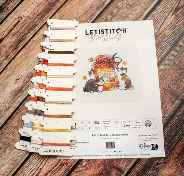 Broderikit LetiStitch L8818 - "Yndlingslegetøj" 14x12 cm