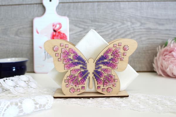 Perlebroderi MP Studia "Sommerfugl - Servietholder" 15x10 cm