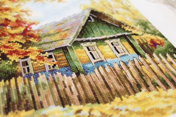 Broderikit MP Studia "Hus på bakken" 25x20 cm