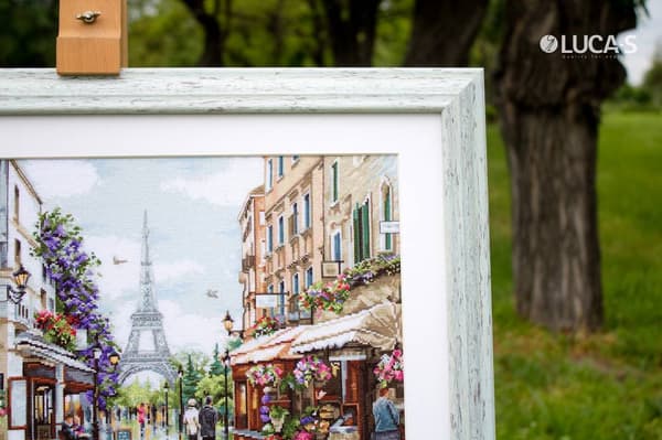 Broderikit Luca-S B2365 - "Paris i blomster" 47x34 cm