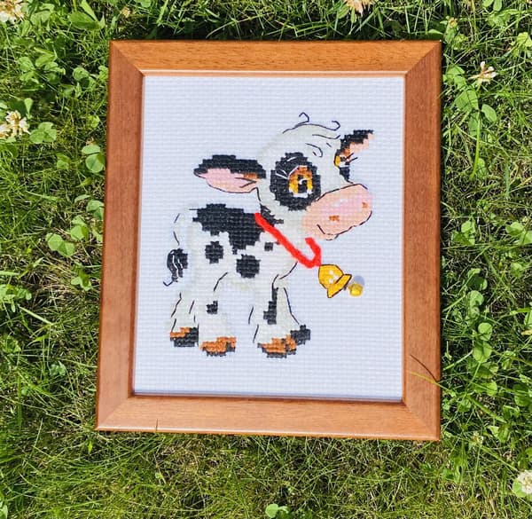 Broderikit Riolis "Kalv med bjælde" 13x16 cm