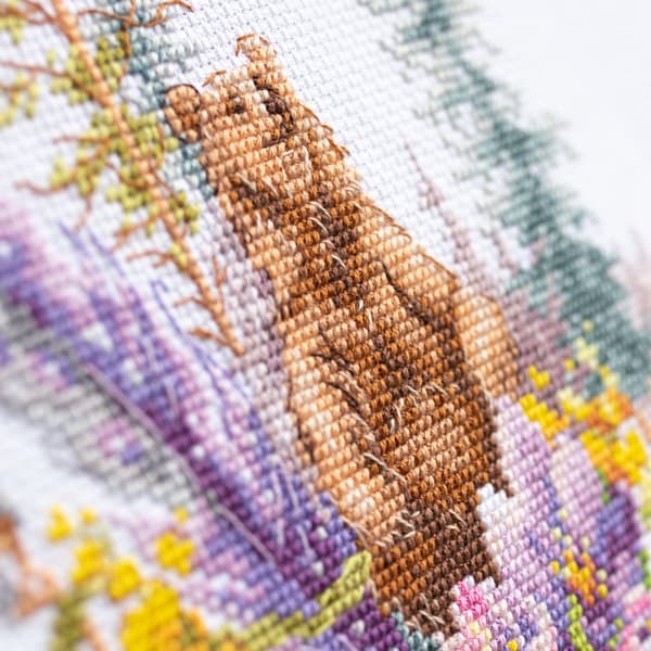 Broderikit Magic Needle "Forårsskovs-and" 17x27 cm