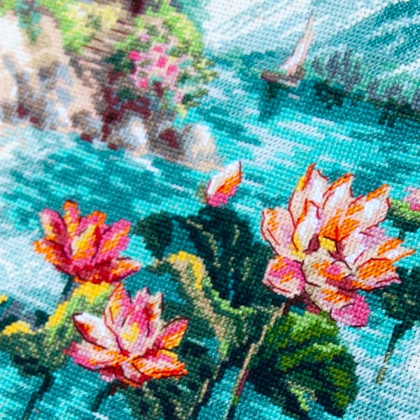 Broderikit Magic Needle "Blomstrende lotus" 22x26 cm