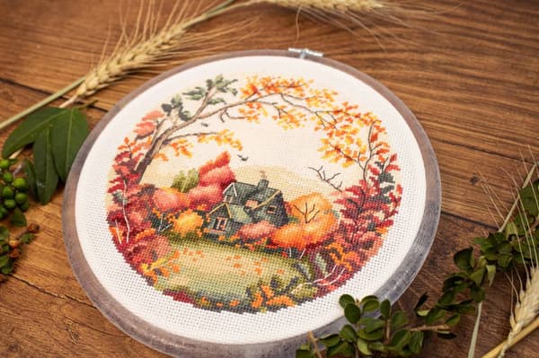 Broderikit med broderiramme Luca-S "Efteråret" 17x17 cm