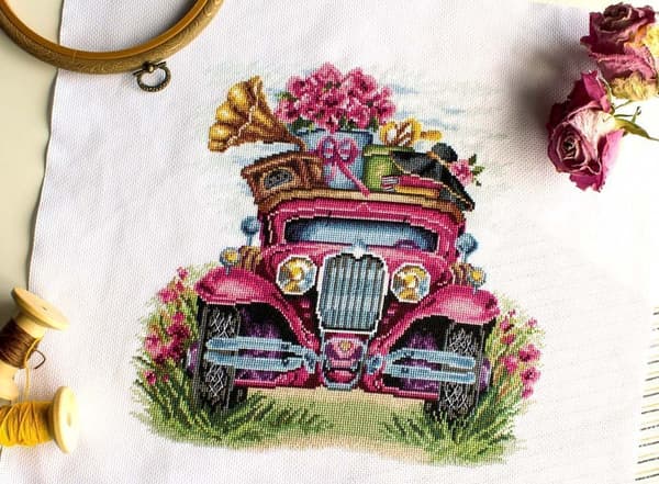 Broderikit MP Studia "Damernas resa" 26x27cm