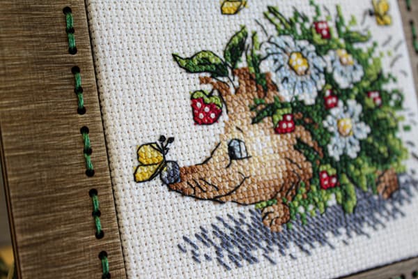 Broderisett MP Studia "Vårlig pinnsvin" 9x11cm