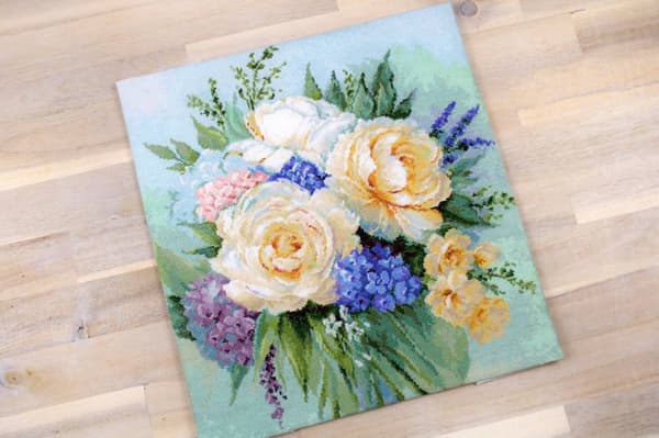 Broderikit Luca-S B2370 - "Blomsterbuket" 32x33.5 cm