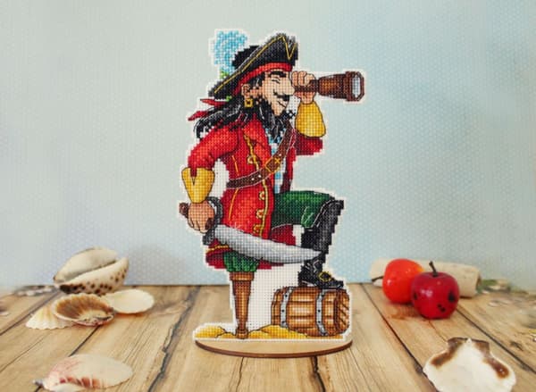 Broderisett Plastic Canvas MP Studia "Modig pirat" 12x19 cm