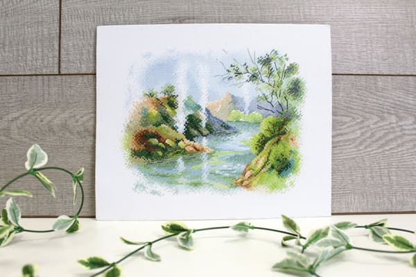 Broderikit MP Studia "Gejserdalen" 25x20 cm
