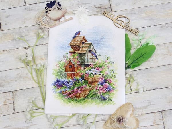 Broderisett MP Studia "Morsomme naboer" 16x21 cm