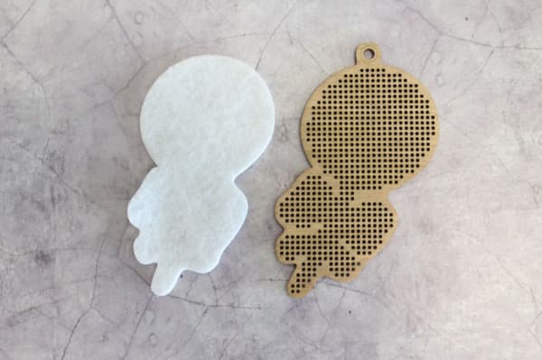 Broderikit med perler MP Studia "Julepynt - Klubbe" 6x9 cm
