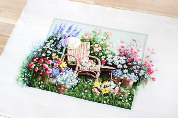 Broderikit Luca-S B2344 - "Blomstrende have" 43x28 cm