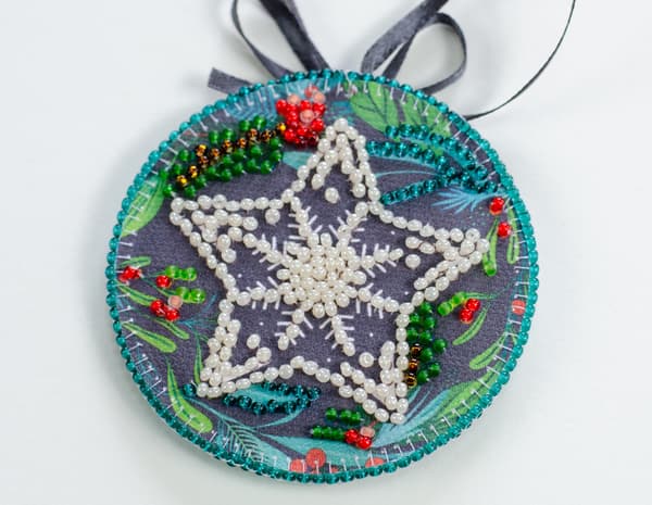 Perlebroderi Abris Art "Ny glæde" 13.2x6.6 cm