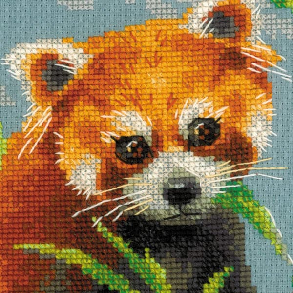 Ristipistopakkaus Riolis "Punainen panda" 21x30 cm