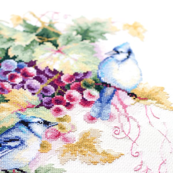 Broderikit Magic Needle "Blåskade og druer" 25x35 cm