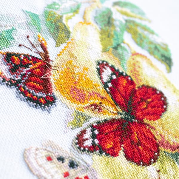 Broderikit Magic Needle "Sommerfugle og pærer" 21x27 cm