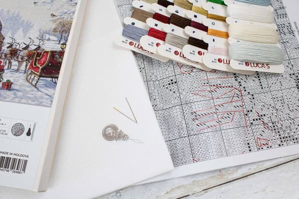 Broderikit Luca-S BU5011 - "Tomtens stuga" 48x32 cm
