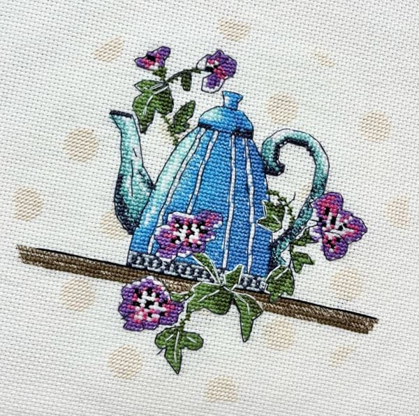 Broderikit Oven "Te-miniature" 15x15 cm