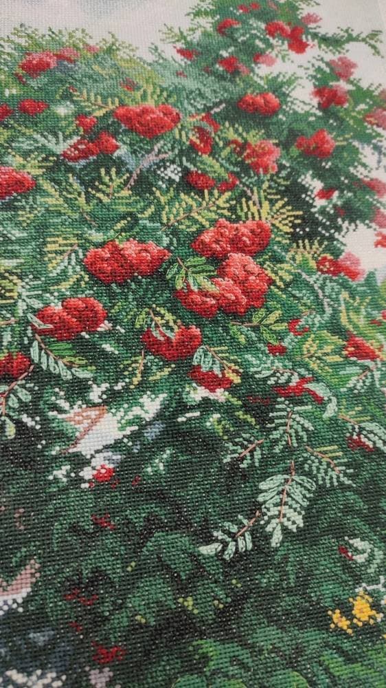 Broderisett Oven "Uralrönn" 31x56 cm