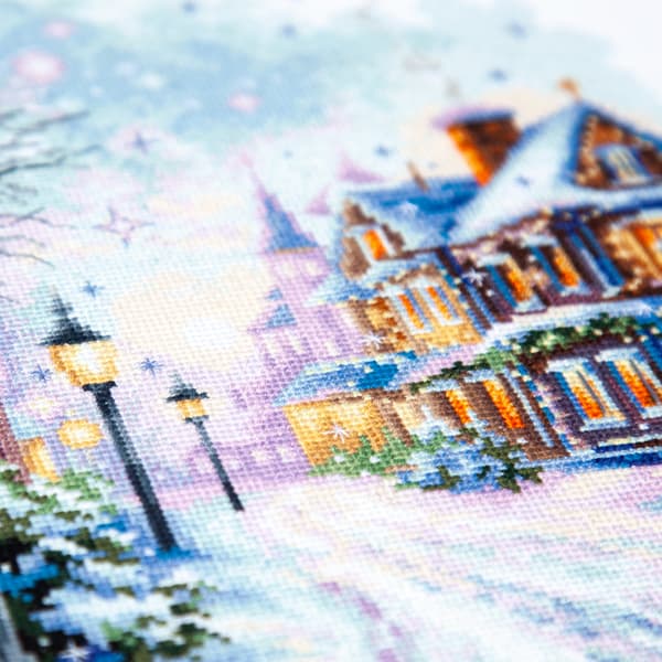 Broderisett Magic Needle "Snø i byen" 26x26 cm