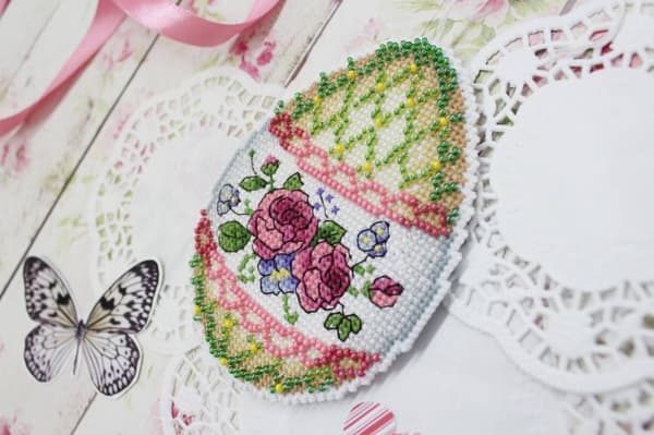 Broderikit Plastik Canvas MP Studia "Forårsfest" 8x11 cm