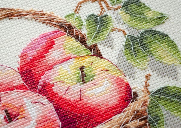 Broderisett Abris Art "Epler i mengde" 23x22 cm
