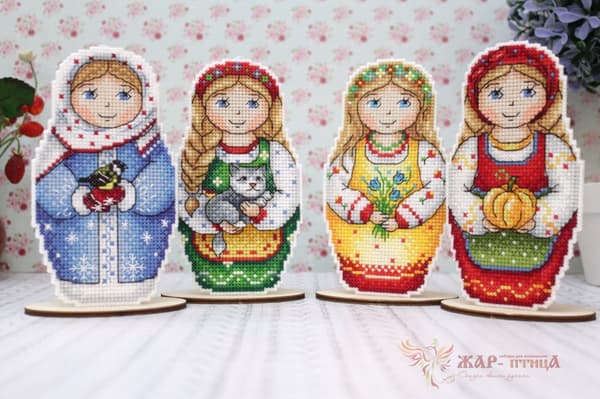 Broderisett Plastic Canvas MP Studia "Vår" 7x13 cm