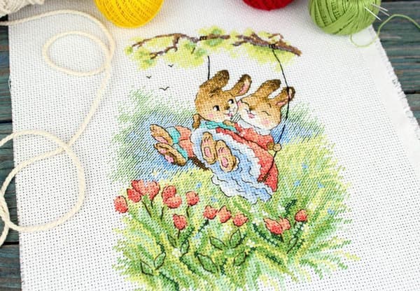 Broderikit MP Studia "Bevinget gynge" 20x16cm