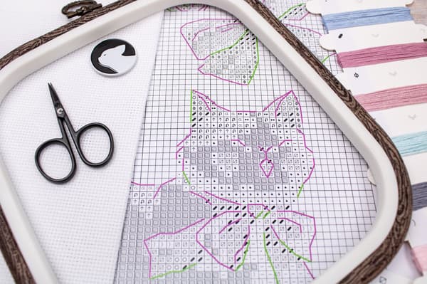 Broderikit LetiStitch L8801 - "Rosa drømme" 17x24 cm