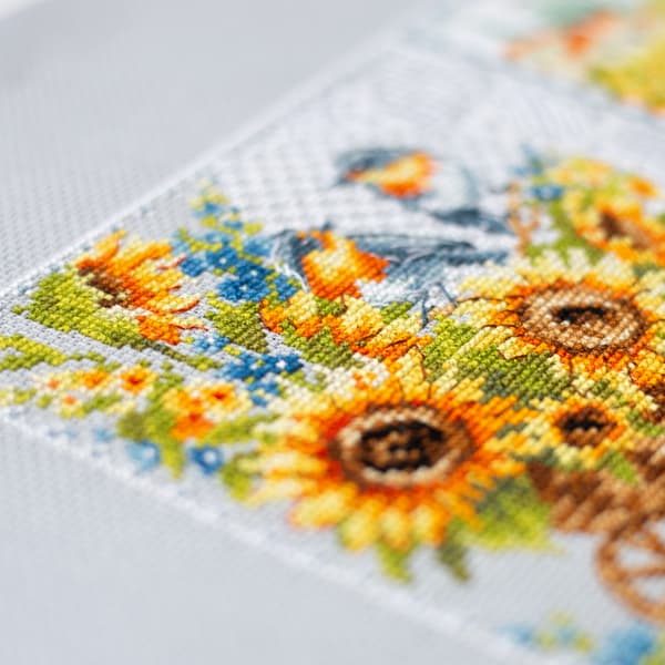 Broderikit Magic Needle "Stråla som en solros!" 26x26 cm