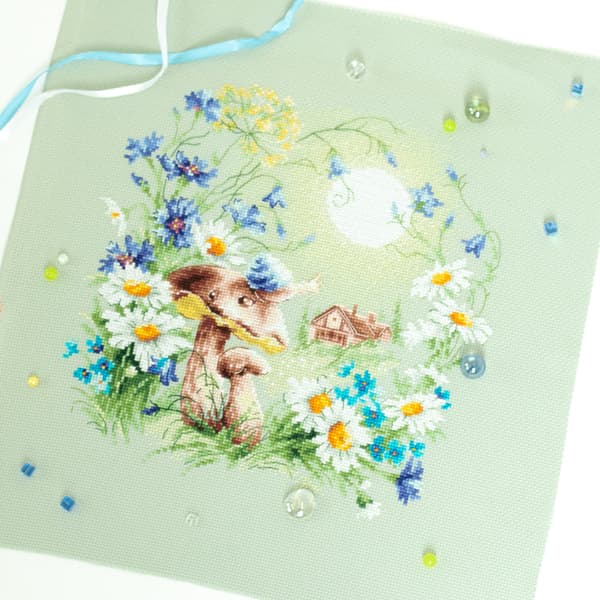 Broderikit Magic Needle "Ängsberättelser. Snigel" 26 x 26 cm
