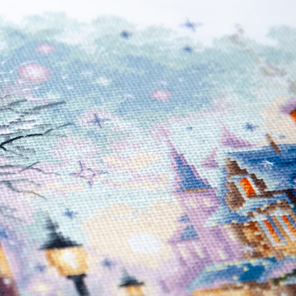 Broderisett Magic Needle "Snø i byen" 26x26 cm