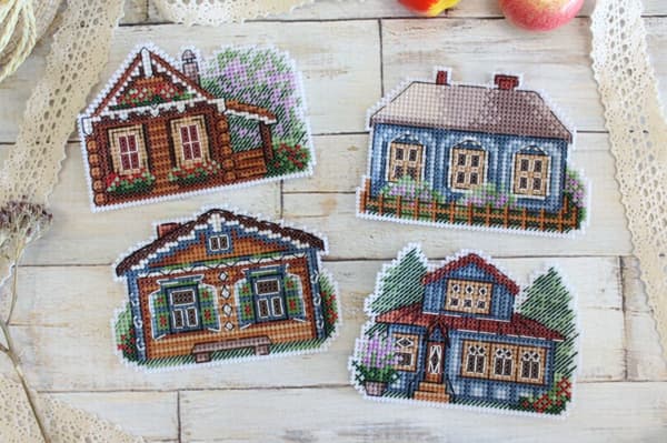 Broderikit plastic canvas MP Studia "Små hus" 9x6 cm