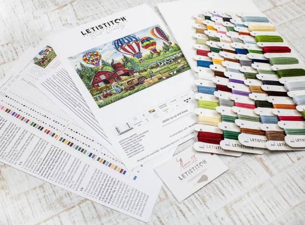 Broderikit LetiStitch L8048 - "Op og afsted" 40x26 cm