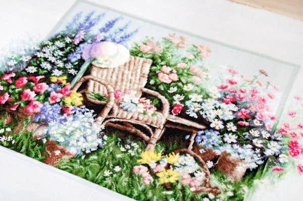 Broderikit Luca-S B2344 - "Blomstrende have" 43x28 cm