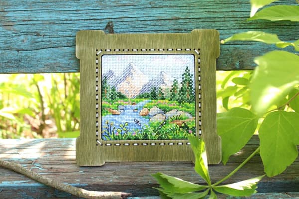 Broderikit MP Studia "Bjergmajestæt" 10x11 cm