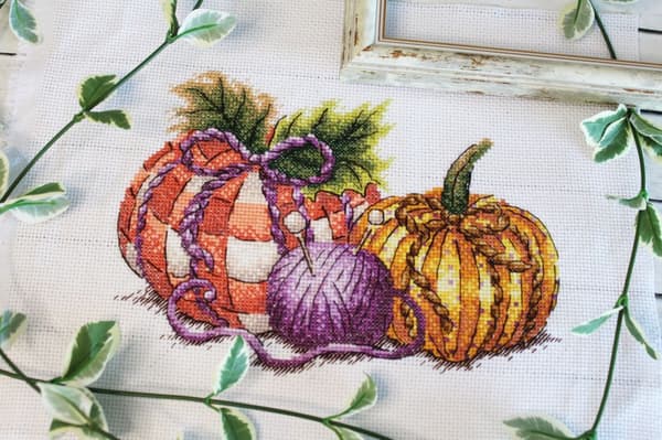 Broderisett MP Studia "Håndlagde gresskar" 21x15 cm