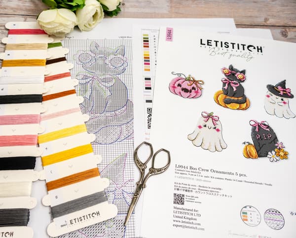 Broderikit LetiStitch L9944 - "Boo Crew-prydnader 5 st." 9 cm