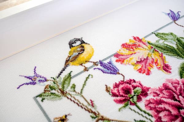 Broderikit Luca-S BA2359 - "Forårsblomster" 41.5x25 cm