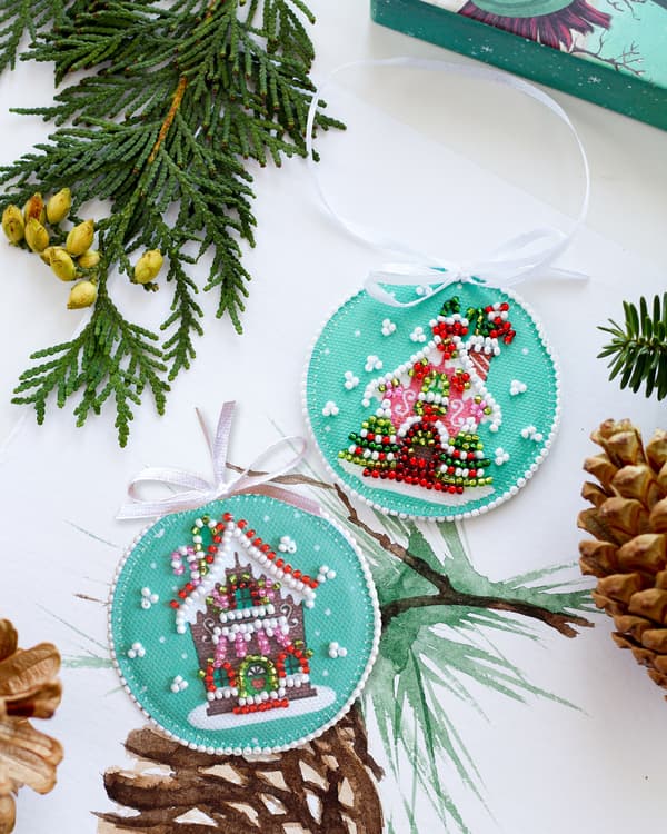 Broderikit med pärlor Abris Art "Julhus" 13.2x6.6 cm