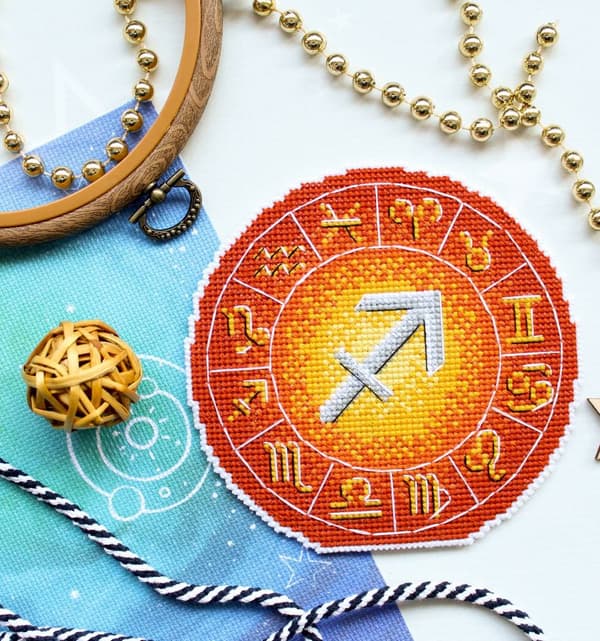 Broderisett Plastic Canvas MP Studia "Zodiakkteppet. Skytten" 12x12 cm