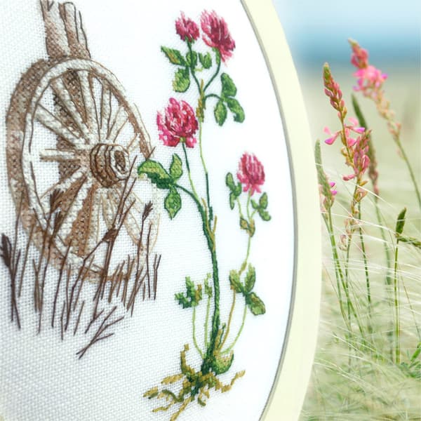 Broderikit RTO "Blomstrende urter" 10.5x14 cm
