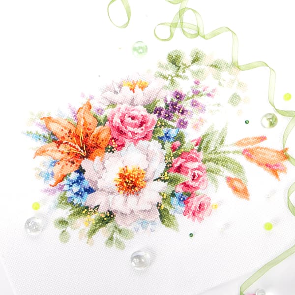 Broderikit Magic Needle "Bløde blomster" 26x19 cm