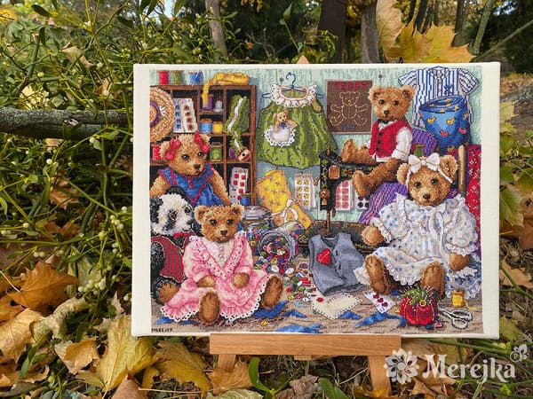 Broderikit Merejka K-203 - "Bamsekläder" 29x36 cm