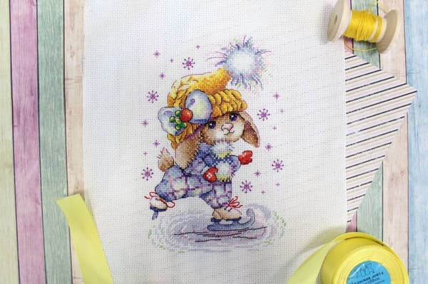 Broderikit MP Studia "Modeåkare" 14x21 cm