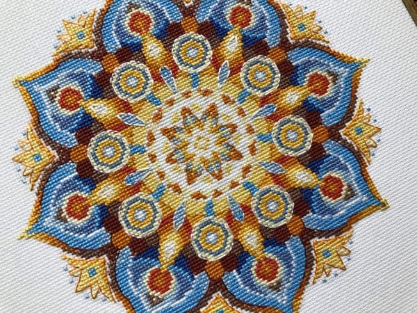 Broderisett Riolis «Energi-mandala» 20x20 cm