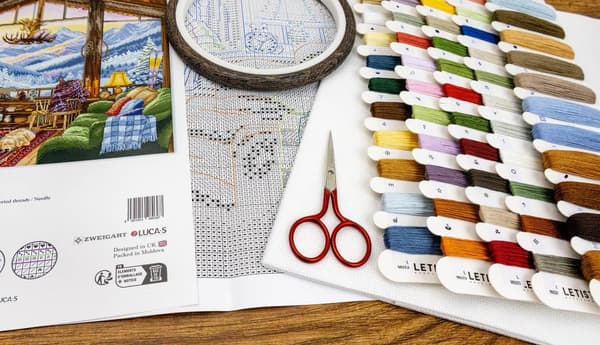 Broderikit LetiStitch L9922 - "Vinterstuga"