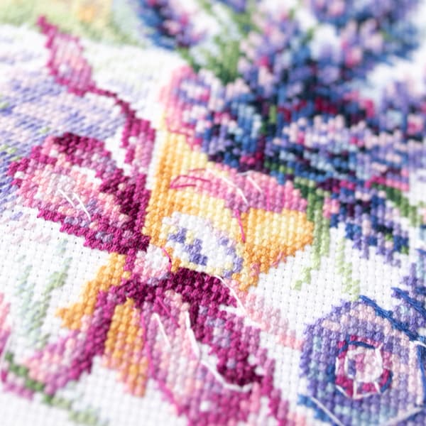 Broderikit Magic Needle "Bergslavendel" 15x21 cm