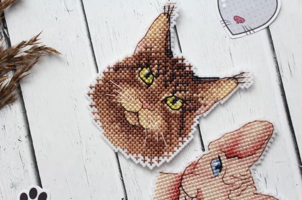 Broderikit plastic canvas MP Studia "Vem sa mjau?" 6x7 cm